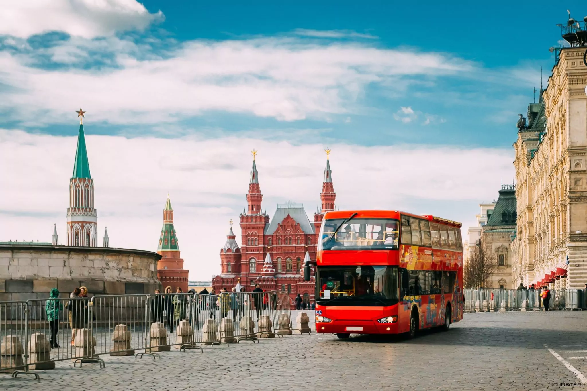 Экскурсия на двухэтажном автобусе по москве